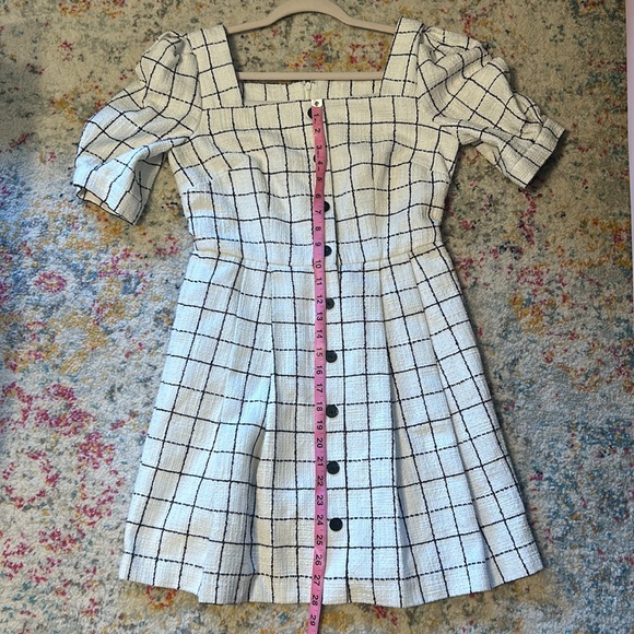 GAL MEETS GLAM DRESS - Picture 7 of 8